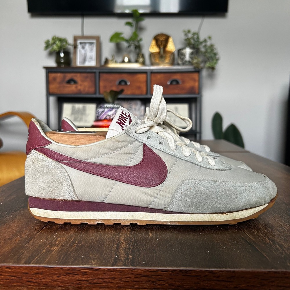 Vintage 1982 Nike Waffle Trainer Grey Burgundy Mens 8 Korea 820810TH6 Sneaker